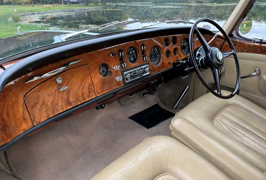 Bentley s2 continental by hj mulliner rr vfd7nzqztkp2dtsxq 