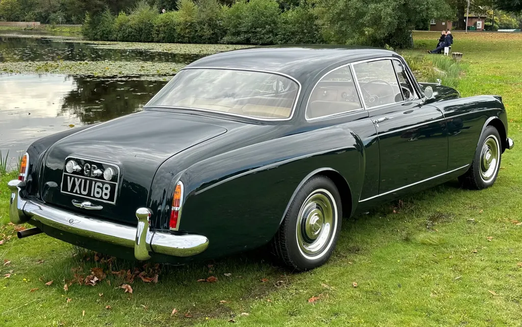 Bentley s2 continental by hj mulliner htv0o4f1kfq37 ckiqsqc
