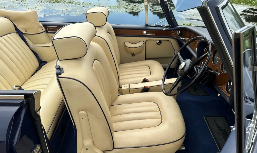 Rolls royce silver cloud 3 by mulliner park ward c ypc 8icvyofhq1g8 zv