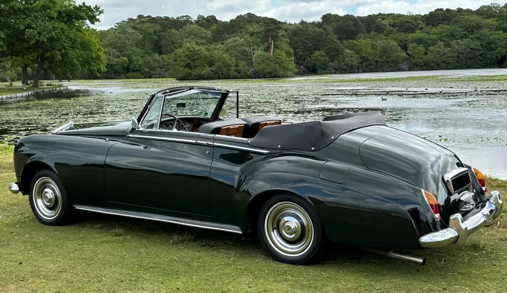 Rolls royce silver cloud 6ak6hs22djk5ynqk98yzg