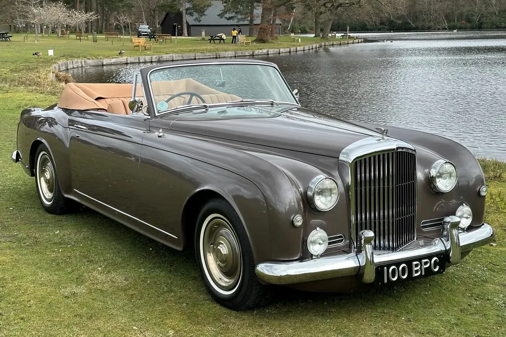 Bentley s1 ph7avgfuxrwz8iihqff3q