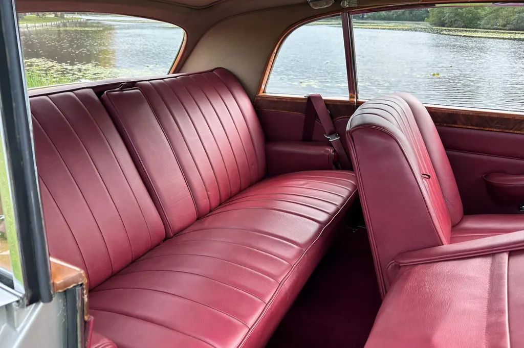 Bentley s1 8uxoc4le3scavjke56vjx