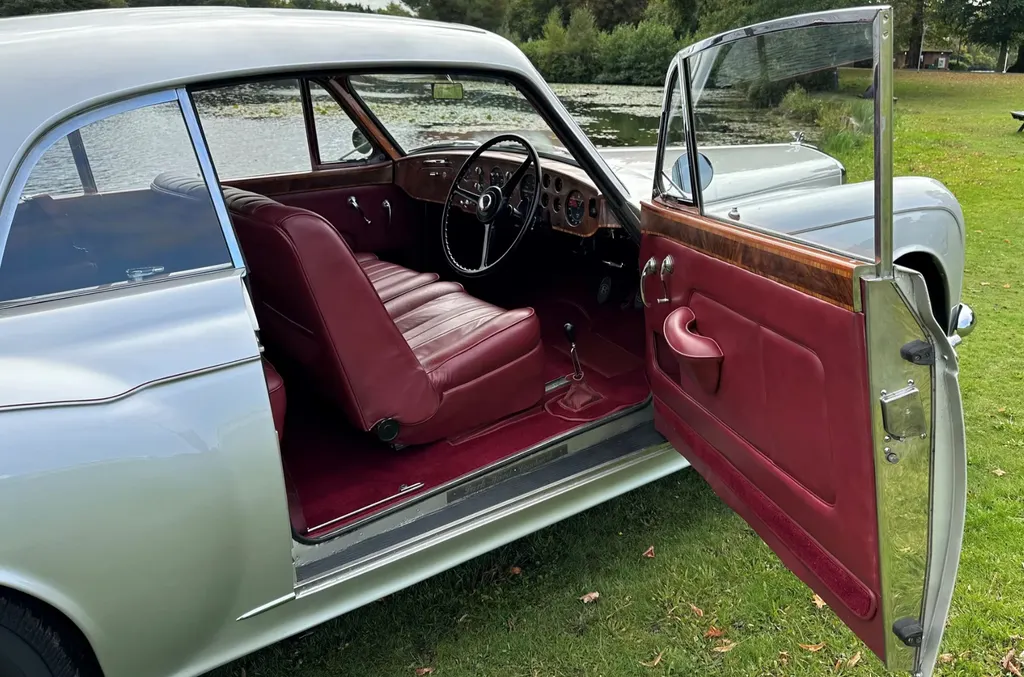 Bentley s1 vaq3ehe qq z1 a986peo