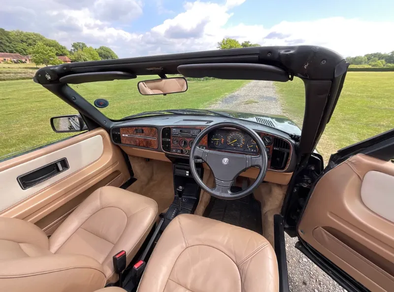 Saab 900 pplwbrrcb6cuubchezy8z