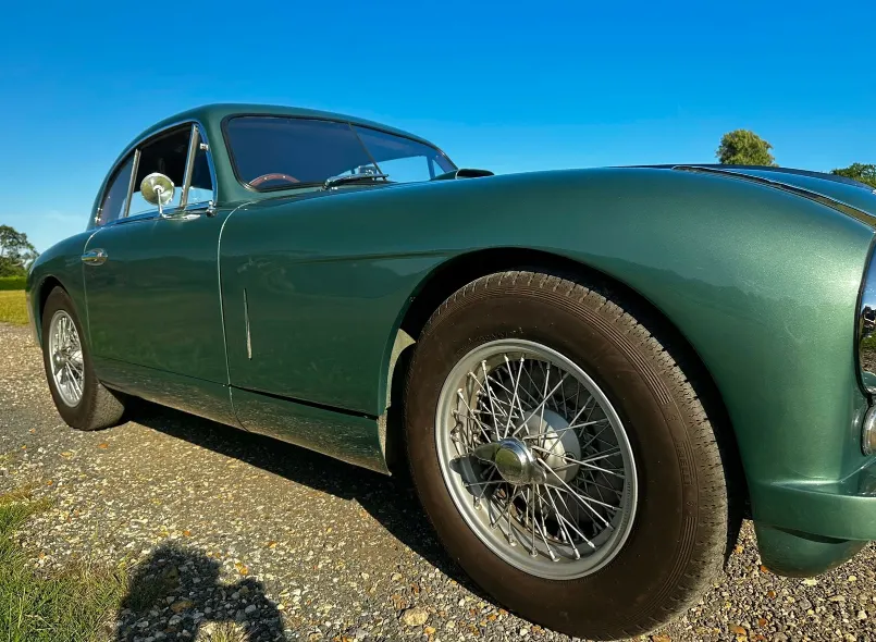 Aston martin db2 tmt 0zykn180tdoy3ka9e
