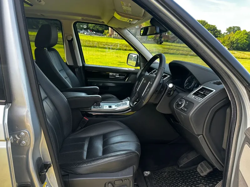 Land rover range rover sport rykzi3ev1yx3ry41aekpz