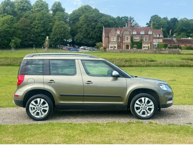 Skoda yeti outdoor 2rufhlkklpc4upmgg n8b