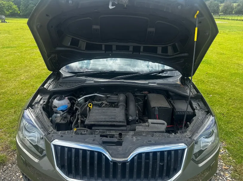 Skoda yeti outdoor 3xpeshmcbjhcpnifrul59