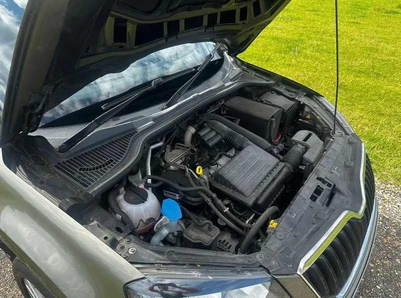 Skoda yeti outdoor xjbcydq4mbbkq99div067