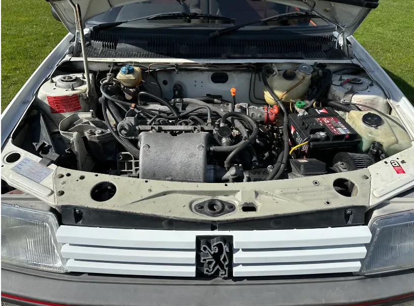 Peugeot 205 yd uubuc0vja9ue5k246y
