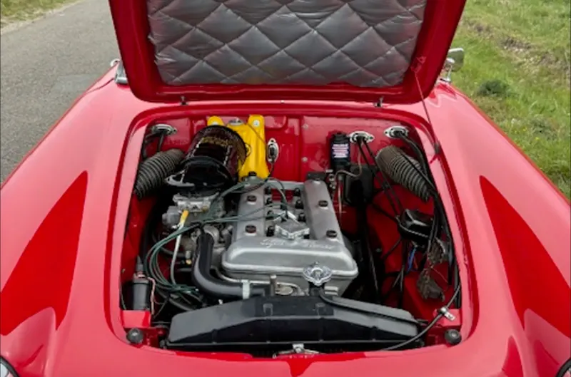 Alfa romeo giulietta a 2 fhgsk0o4uj4ewx2tv