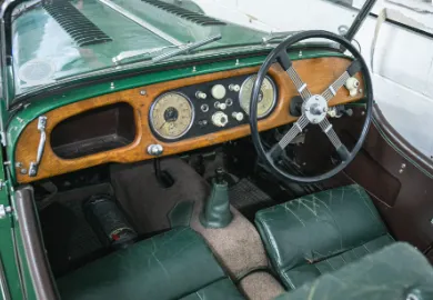 Morgan plus 4  ee11oryupcv1 cmki1njm