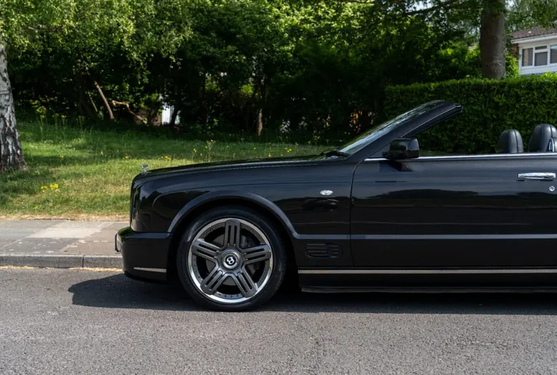 Bentley azure dnfedb2n0jslehqm809xe