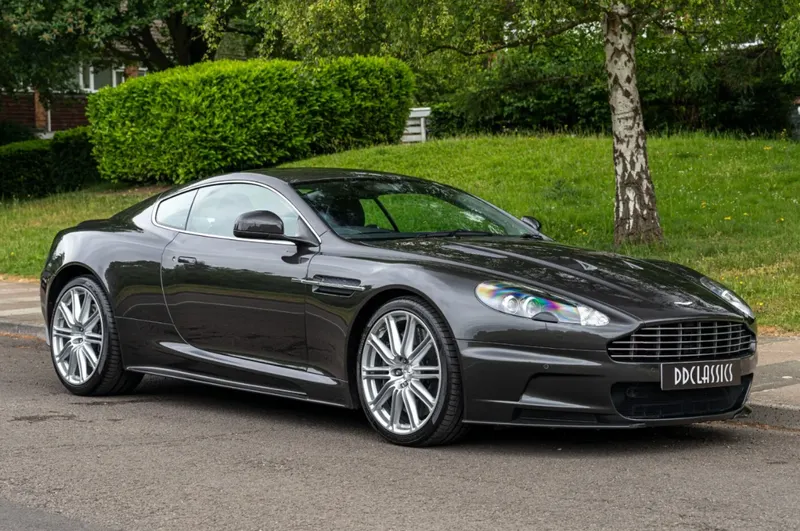 Aston martin dbs q5l4b wbprzeqinskwe4n