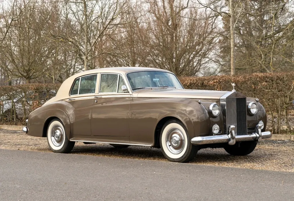 Rolls royce silver cloud kandgtb0hukkly8gwe8 l