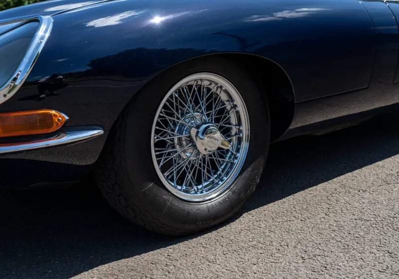 Jaguar e type   g6xfgzu eondanuqvy7b