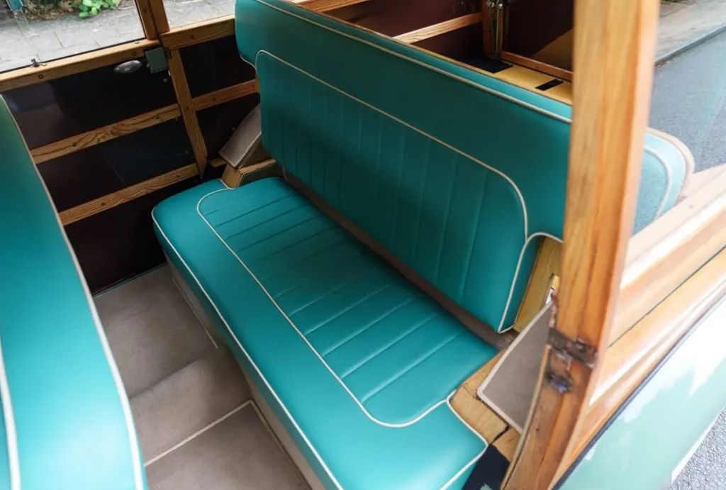 Ford v8 pilot woodie fmvbalfmon844eh2uoxzs