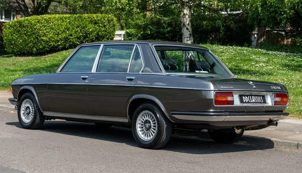 Bmw e3 t htfbj4fwtyftxozciog