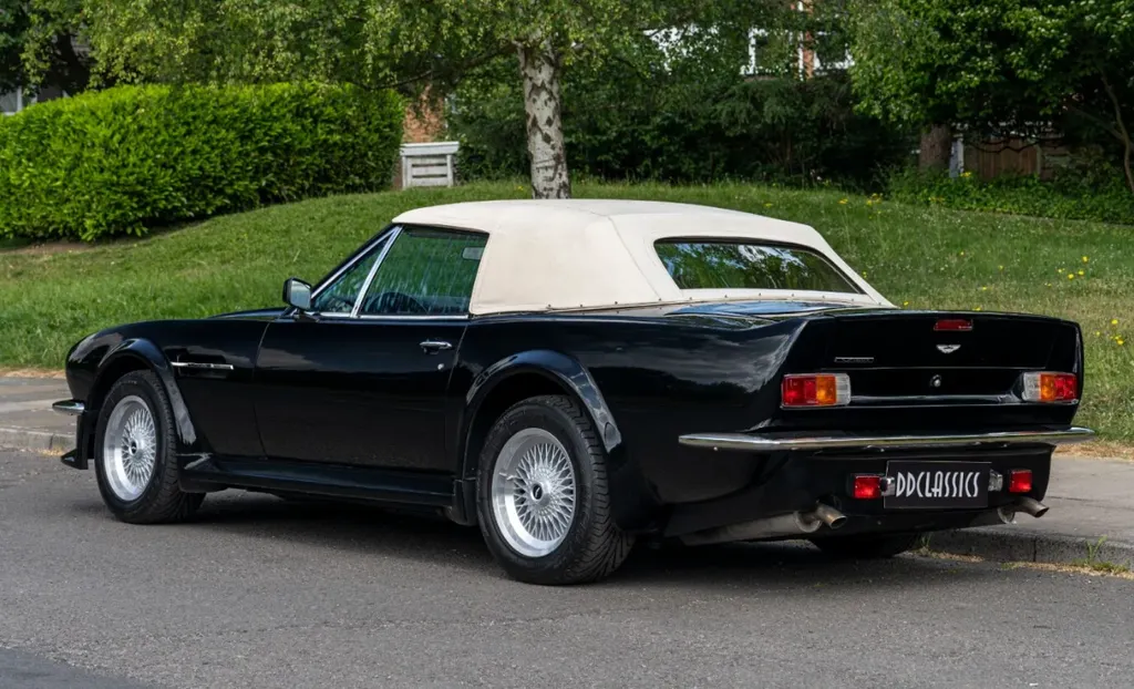 Aston martin vantage  i7c4oiozxdxwhtkhn mn3