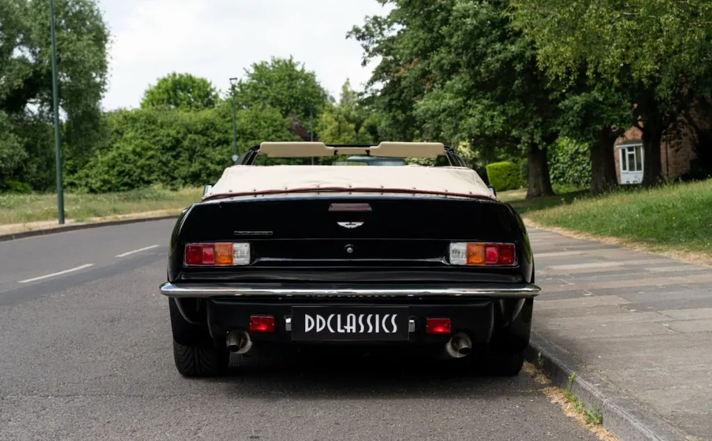 Aston martin vantage  lslmr6kmrprtnm2xc5kfg