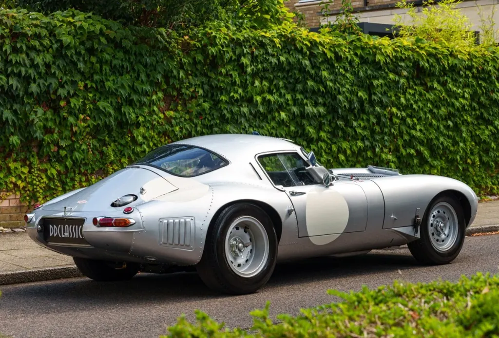 Jaguar e type lindner nocker  i23nfgvk1ewfkmxzeffq