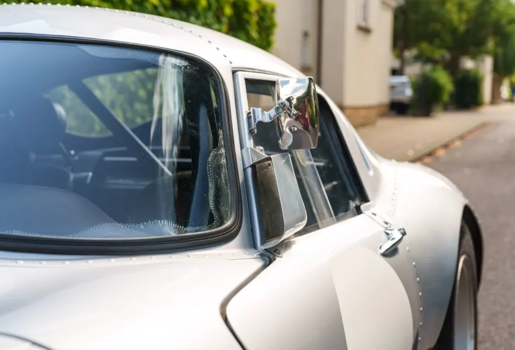 Jaguar e type lindner nocker xwop4f7iypxtl5uzjbv2g