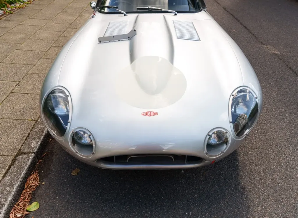 Jaguar e type lindner nocker zy7njv8bnegom6txgwi0p