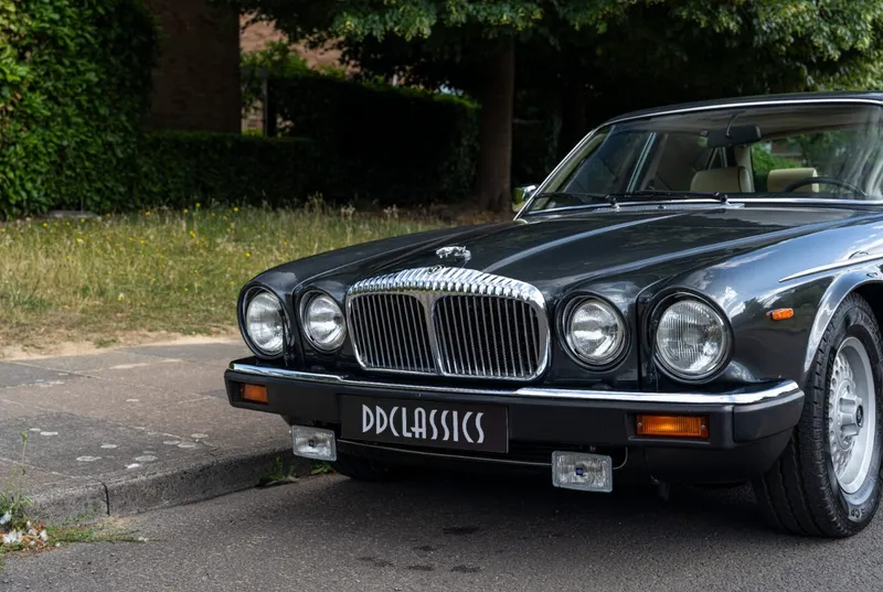 Daimler double six s p74h0bmwcmh ivzmuot