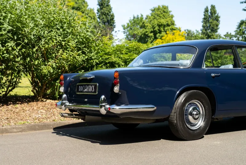 Aston martin lagonda em4otjeop yny3iccd3xp