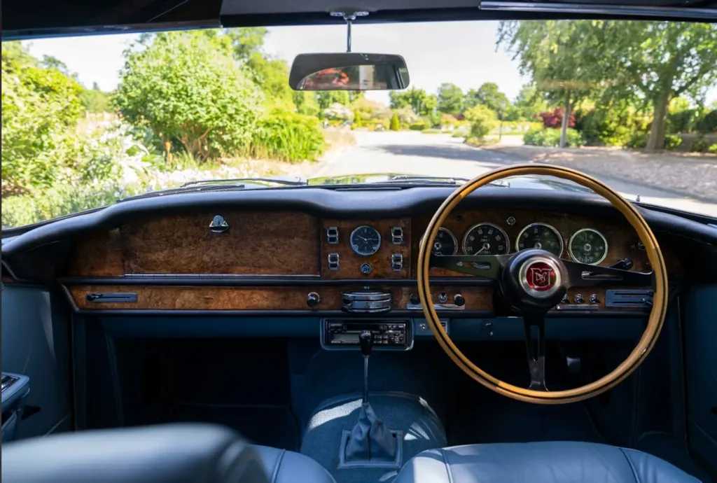 Aston martin lagonda heqegeaajic5pbrdxhqfe