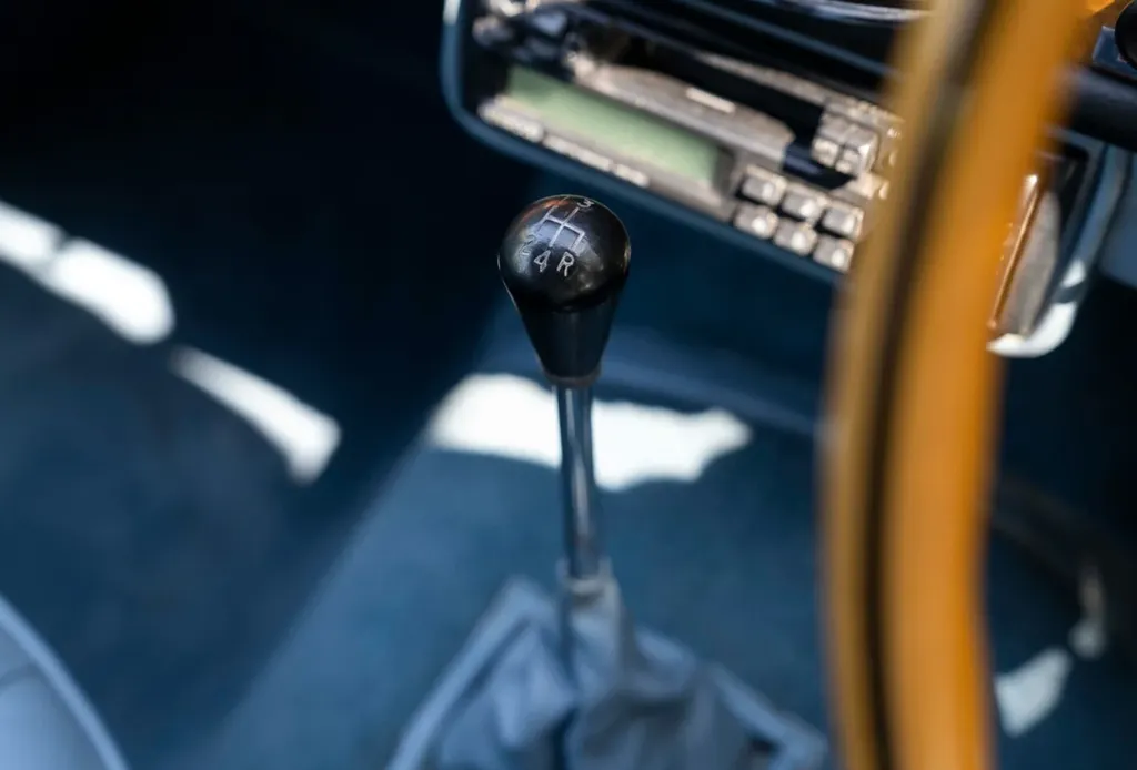 Aston martin lagonda urwhhr5i797nm bmsqwuy