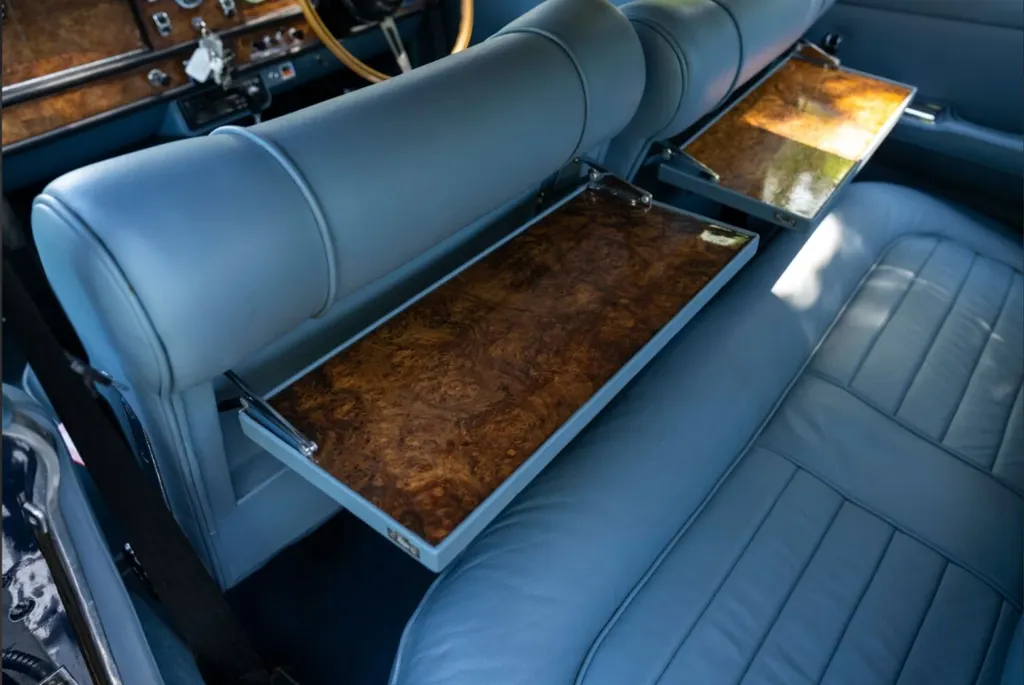 Aston martin lagonda vz mmxataoru r7 uif9m