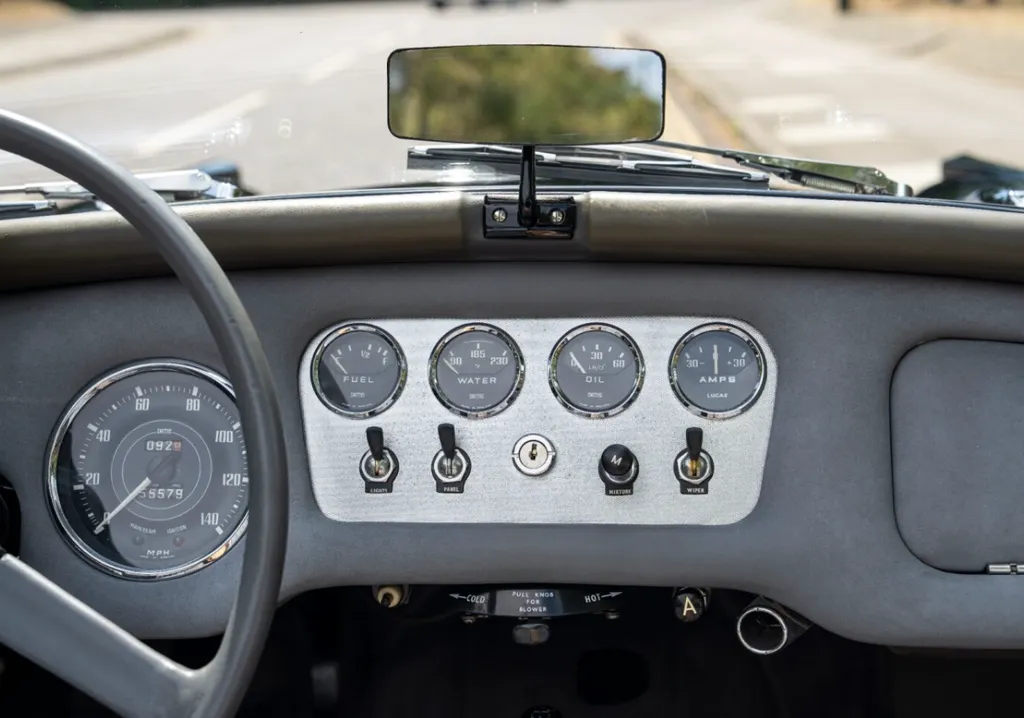 Daimler sp250 dart ve h7d64abmzjisg4dzhl