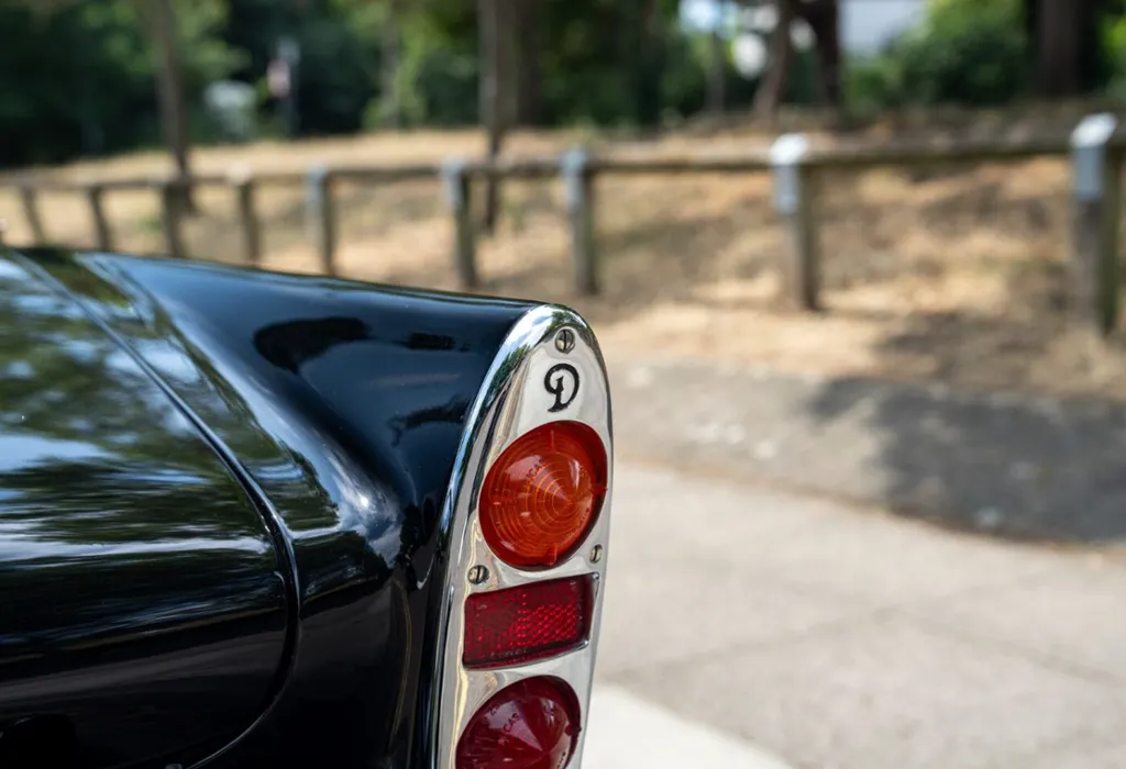 Daimler sp250 dart qm2td6bzmmg3s045huxro