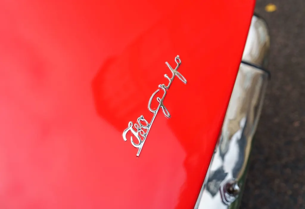 Iso grifo qubgthdpeq5yqlaqunxej