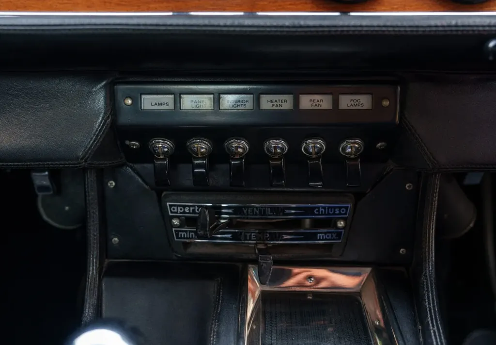 Iso grifo czwemwzhofdamh1ud6jmh