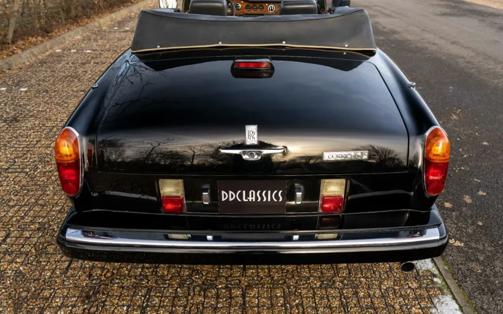 Rolls royce  corniche 2 ahcsffii10t8m ngc p3p