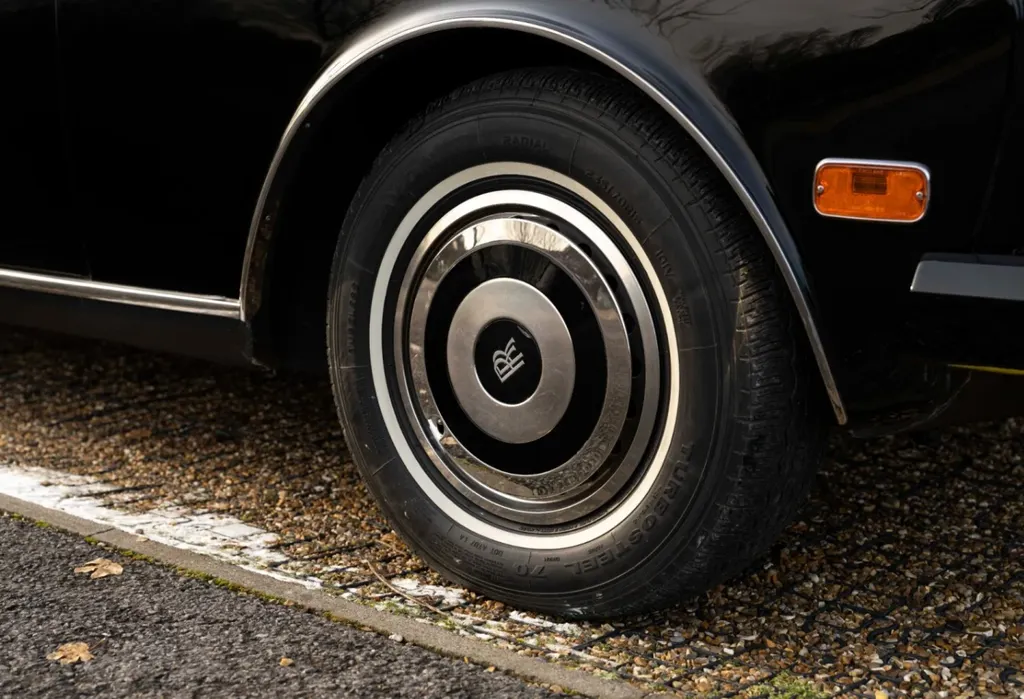 Rolls royce  corniche 2 qthocxzs9c8kcxwrjsr41