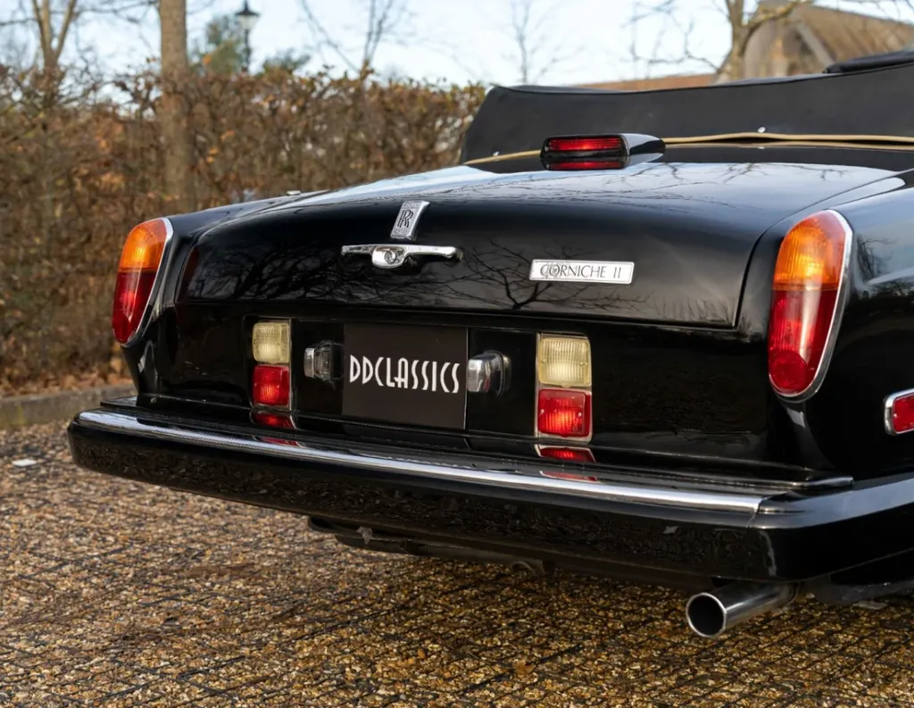 Rolls royce  corniche 2 sz5hk oavvcybnttvi6qr