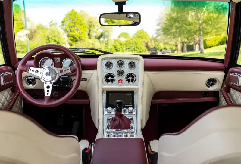 Jensen interceptor wp6soud0aist70ax2mmgq
