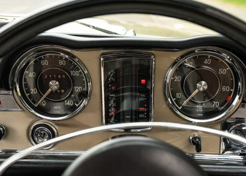 Mercedes benz 250sl 5k79i9o4vyii8oieyrjn6