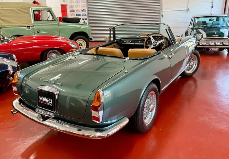 Alfa romeo 2600 spider 6gbp1f5ccvcwfohxcjyxj