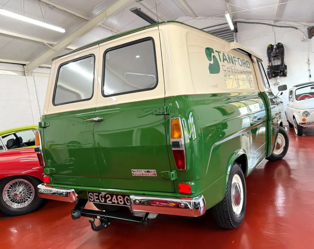 Ford transit 6holmq5a fhbuh0arg ac