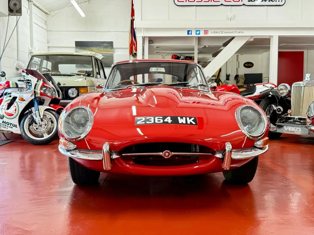 Jaguar  e type 3.8 series 1  recjq5qifvurv1glr3qso
