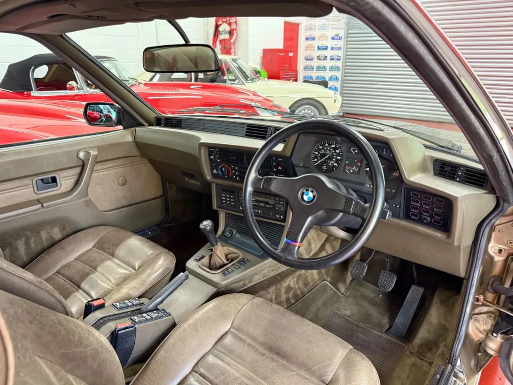 Bmw 6 series czzyorefici8ssygsnhgr