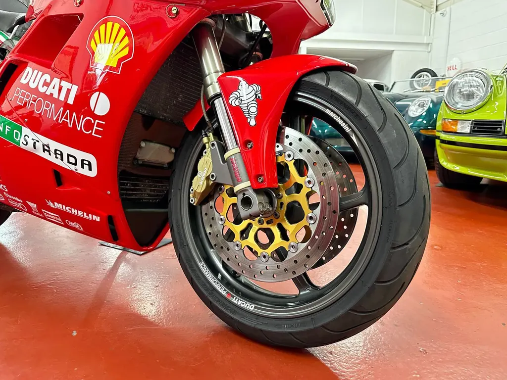 Ducati 996 79afqpwxkpqotx6nkh7mg