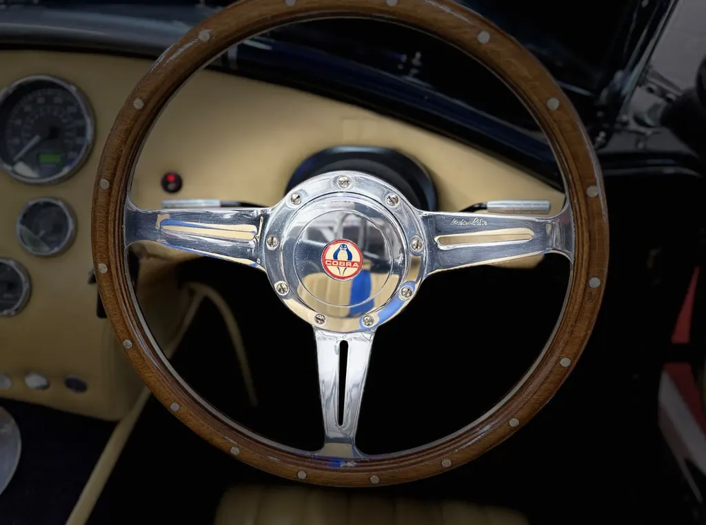 Ac  cobra e9r77fe9dgmr7p0gveq9g