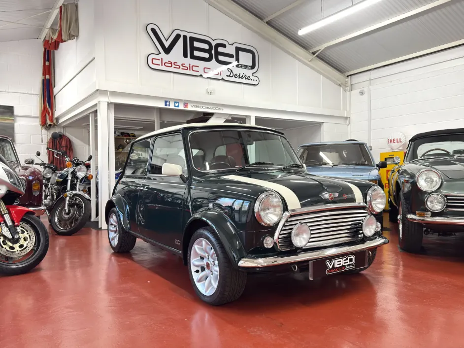Mini john cooper le s works ko5uqdftoaobltm0 kwbc