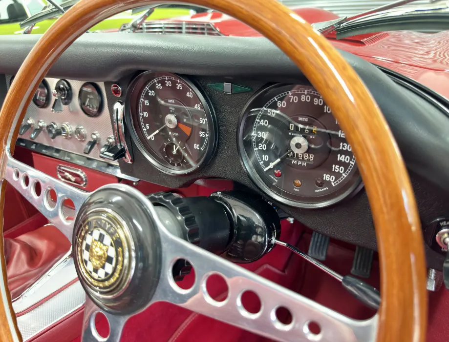Jaguar e type series 1 3.8 9mqcq vm8nps 37hdnq z