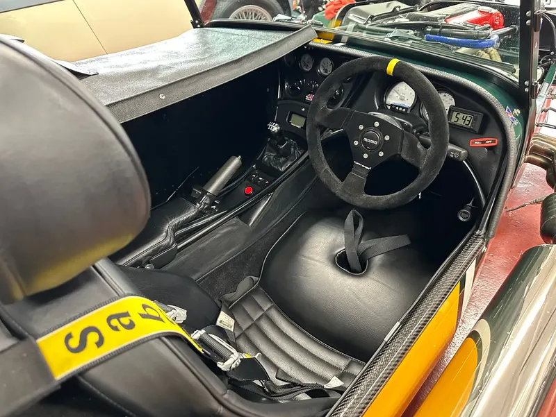 Caterham seven 8hcymabte 0massj0ybsp